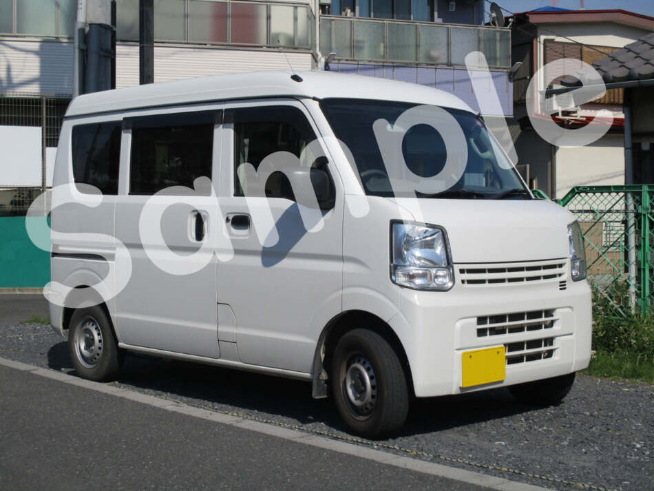 ＃4サンプル投稿　車種名　グレード　排気量　年式　装備ドラレコ前後 7インチナビ